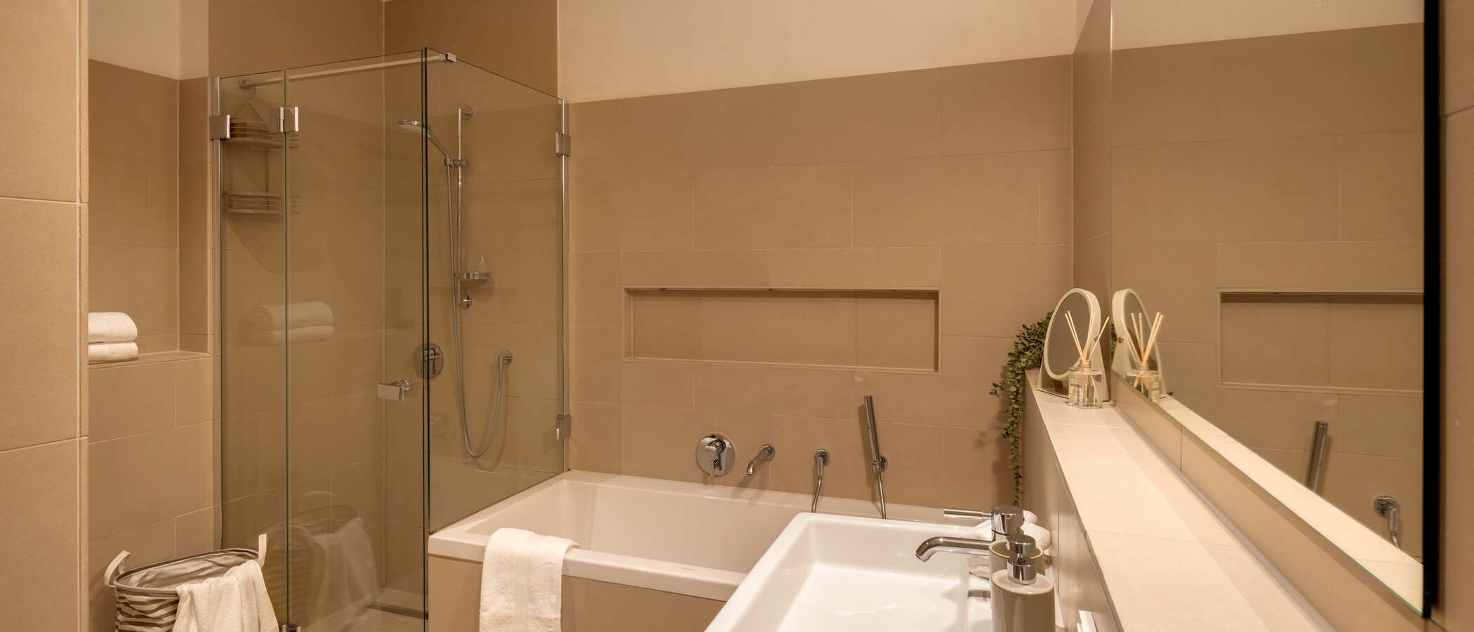 Wohnung München Maxvorstadt 01 Badezimmer 9128