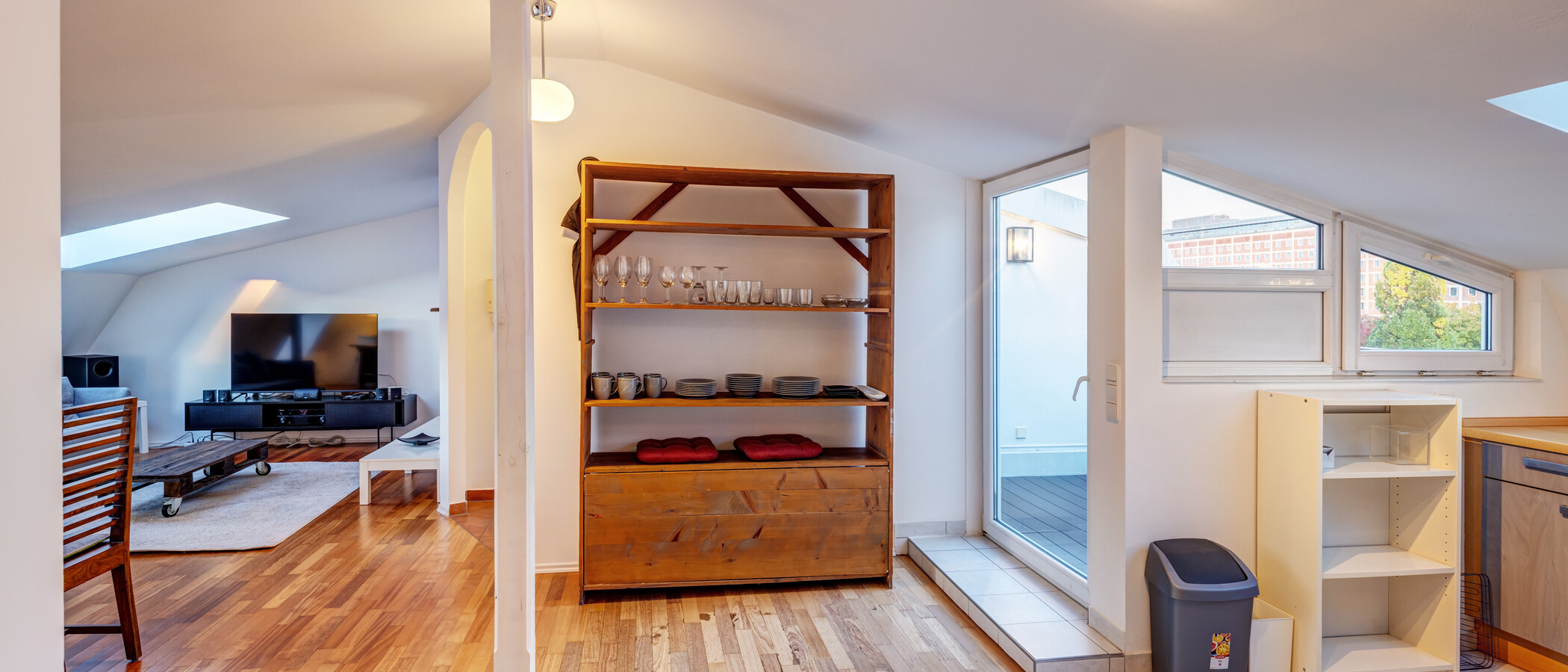 Dachterrassenwohnung München Gärtnerplatzviertel 04 Küche 9135