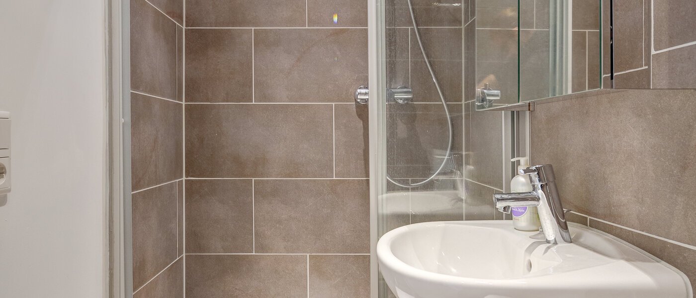 Wohnung München Olympiadorf 01 Badezimmer 9195