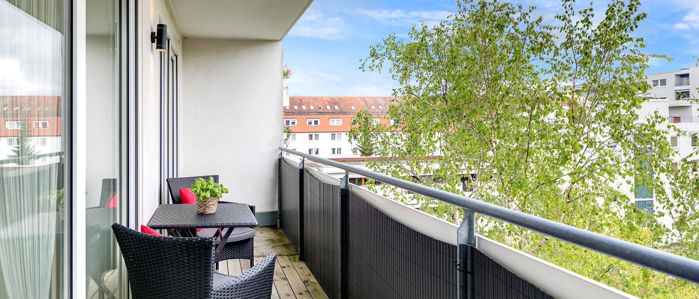 Wohnung München Schwabing-West (rund um den Hohenzollernplatz) 01 Balkon 9209
