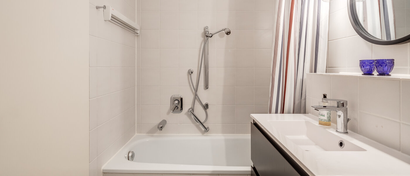 Wohnung München Solln 02 Badezimmer 9222