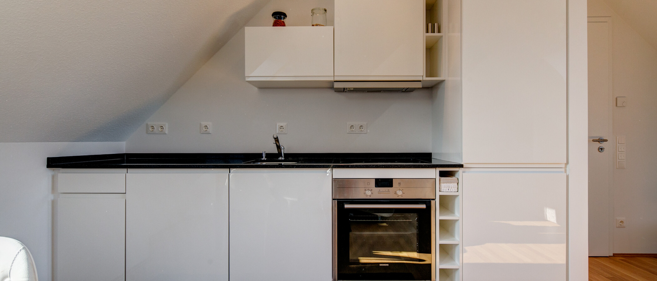 Dachgeschosswohnung München Obermenzing 01 Küche 9287
