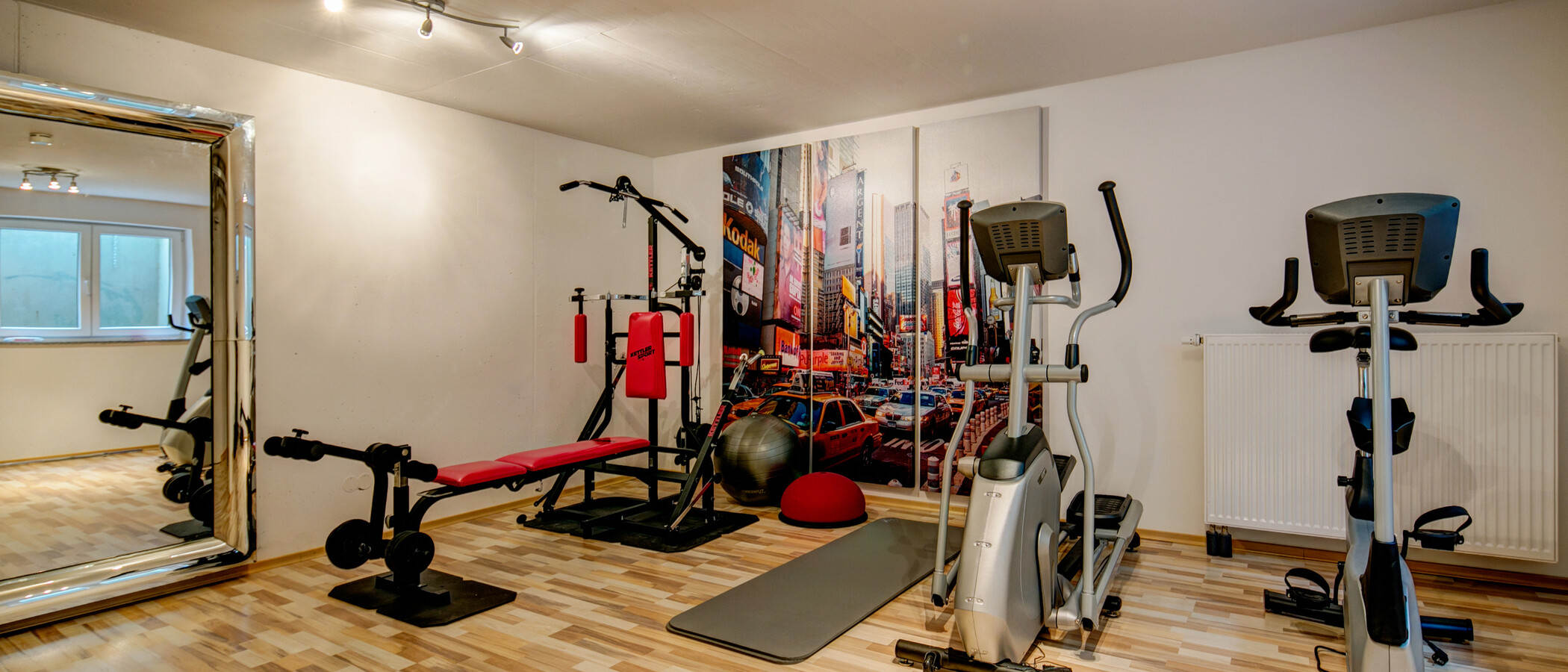 Dachgeschosswohnung München Obermenzing 02 Fitness 9287