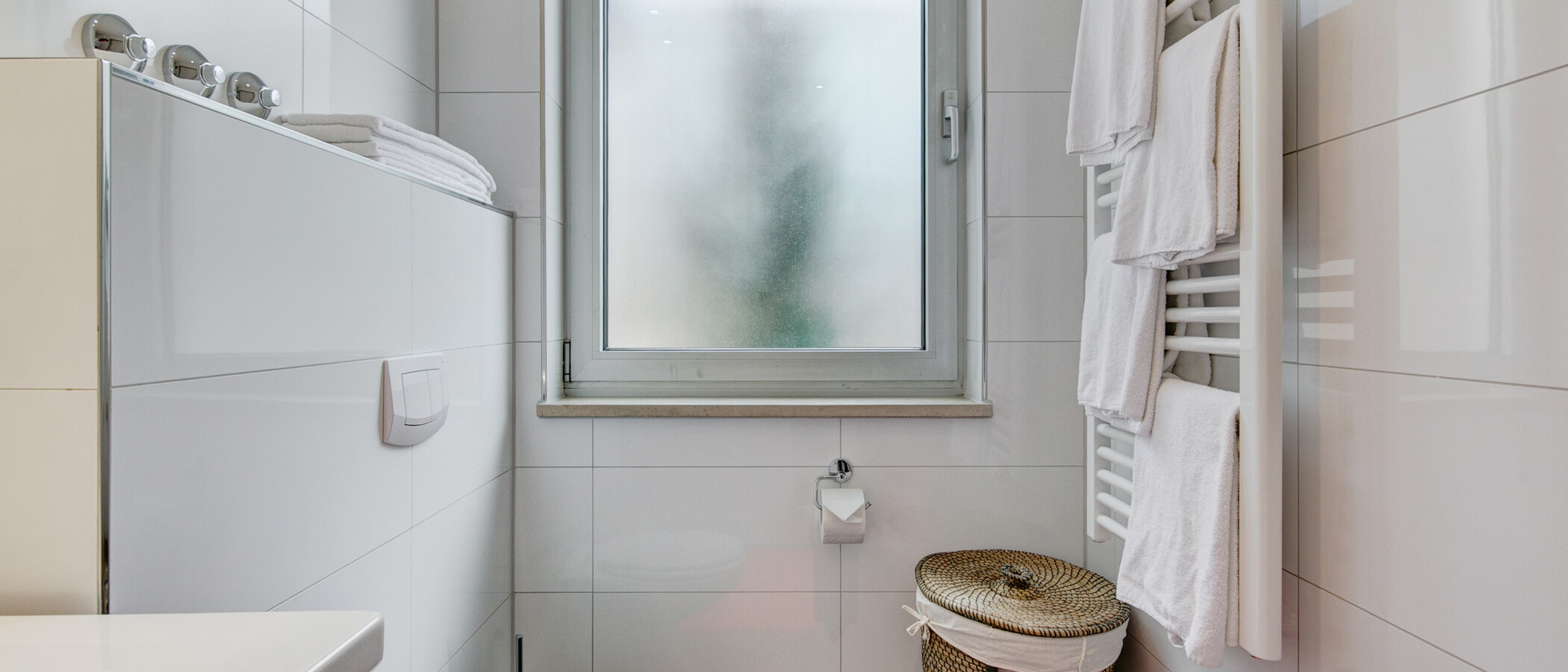 Wohnung Ismaning 04 Badezimmer 9322