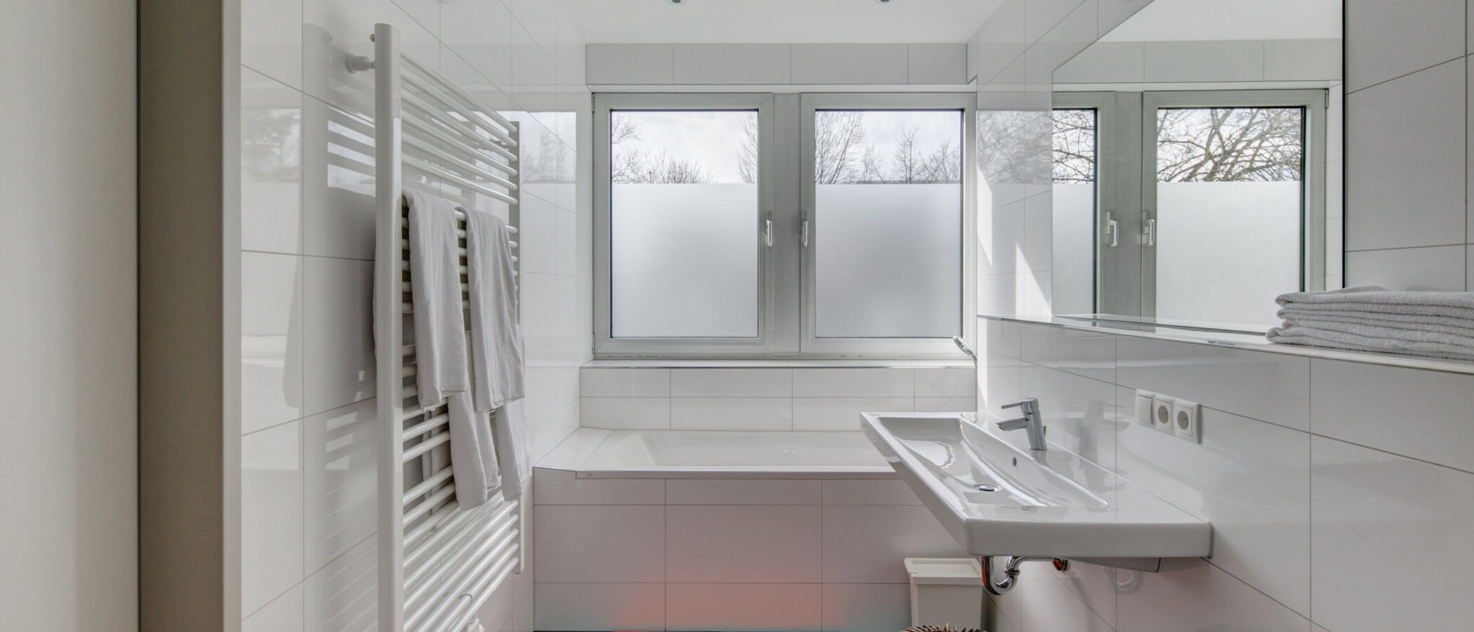 Wohnung Ismaning 01 Badezimmer 9327