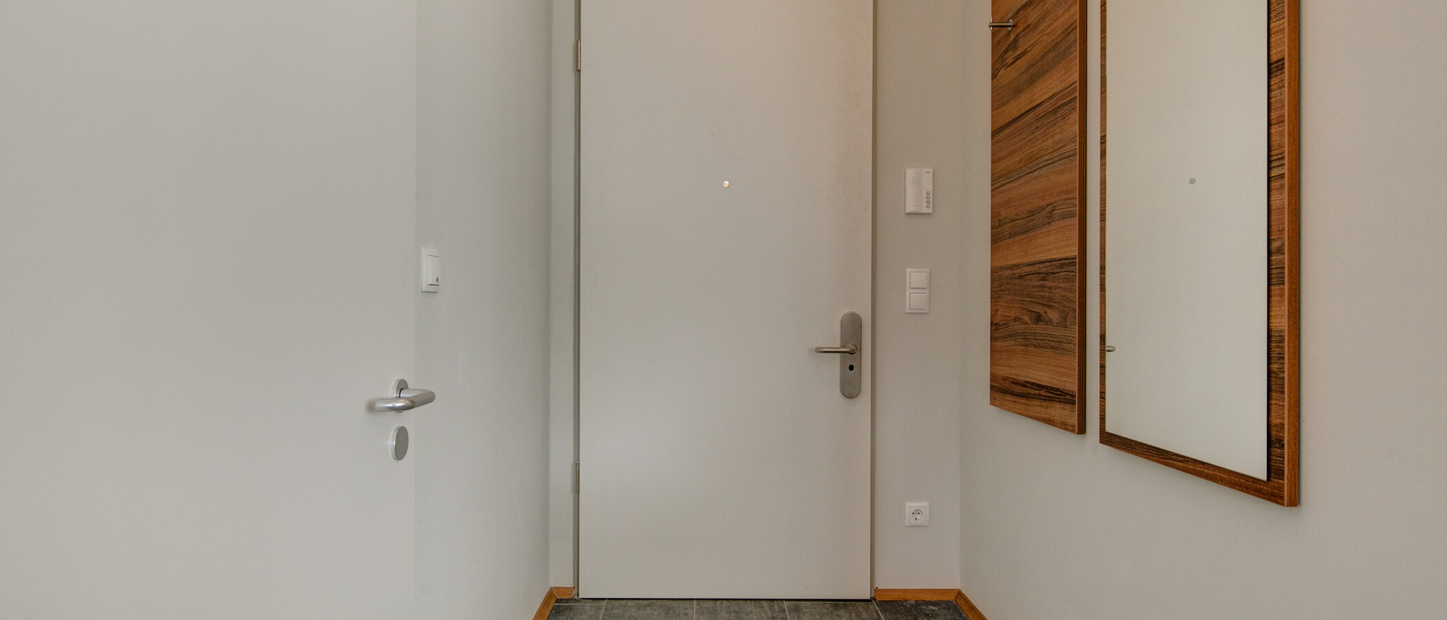 Wohnung Ismaning 02 Flur/Gang 9327