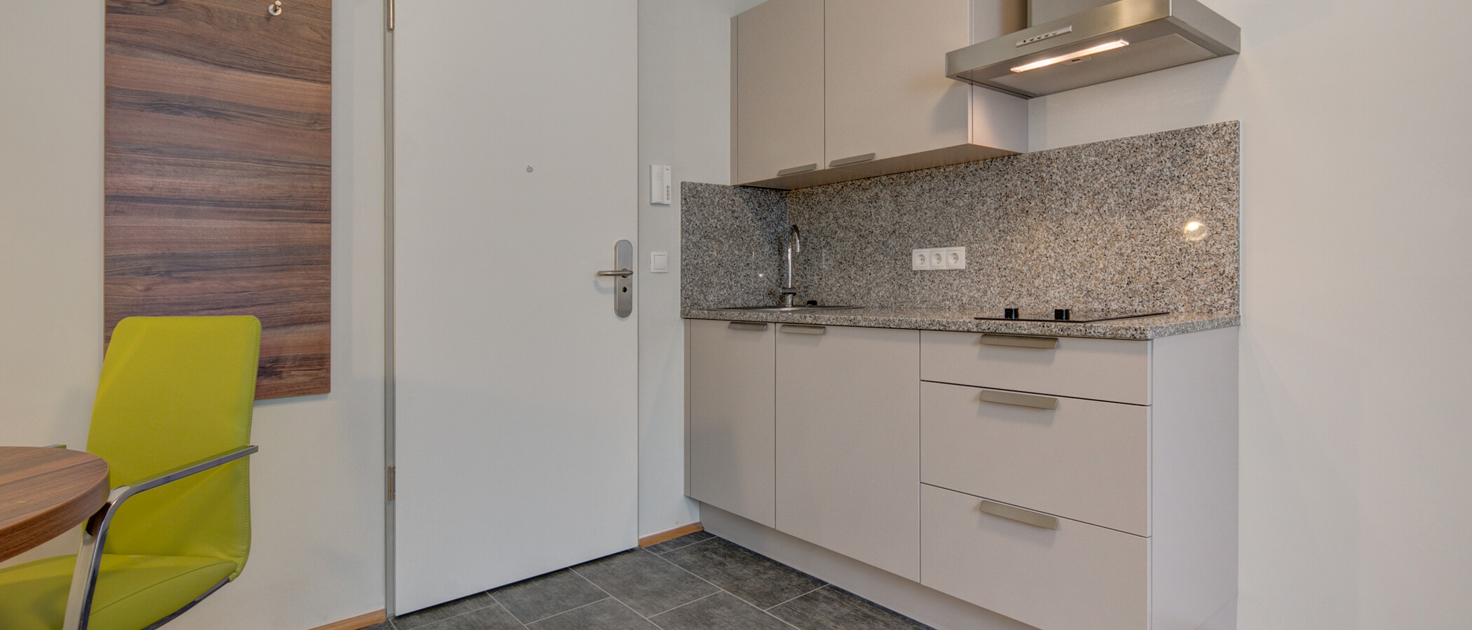 Wohnung Ismaning 01 Küche 9330