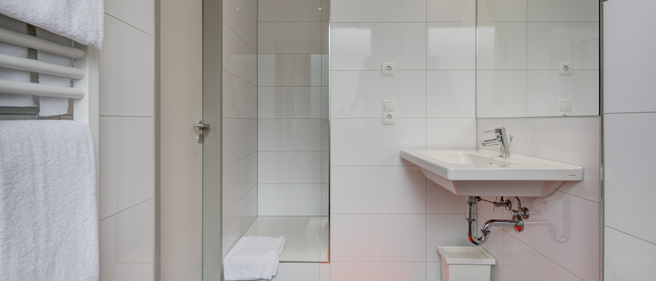 Wohnung Ismaning 01 Badezimmer 9330