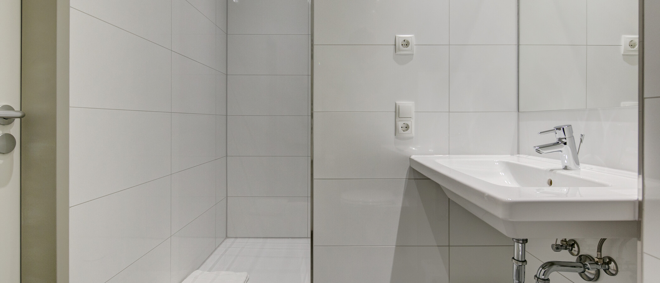 Wohnung Ismaning 01 Badezimmer 9331