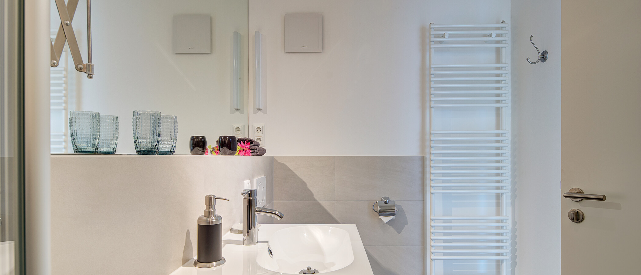 Wohnung München Maxvorstadt - Westen 03 2. Badezimmer 9408
