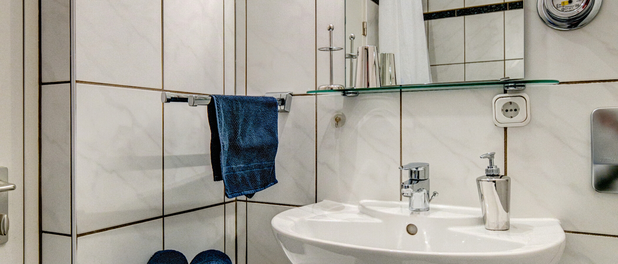 Wohnung München Maxvorstadt - Universitätsviertel 01 Badezimmer 9416