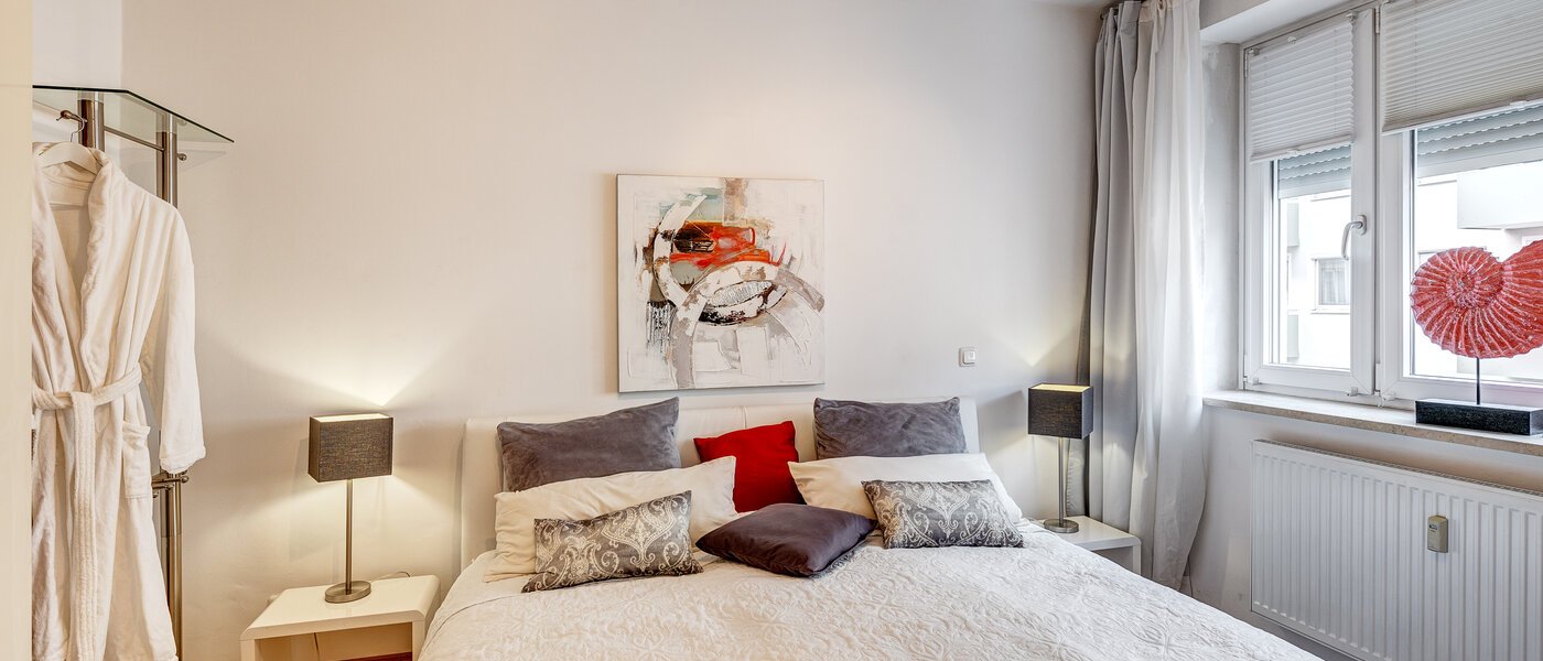 Wohnung München Maxvorstadt - Museumsviertel 02 1. Schlafzimmer 9424