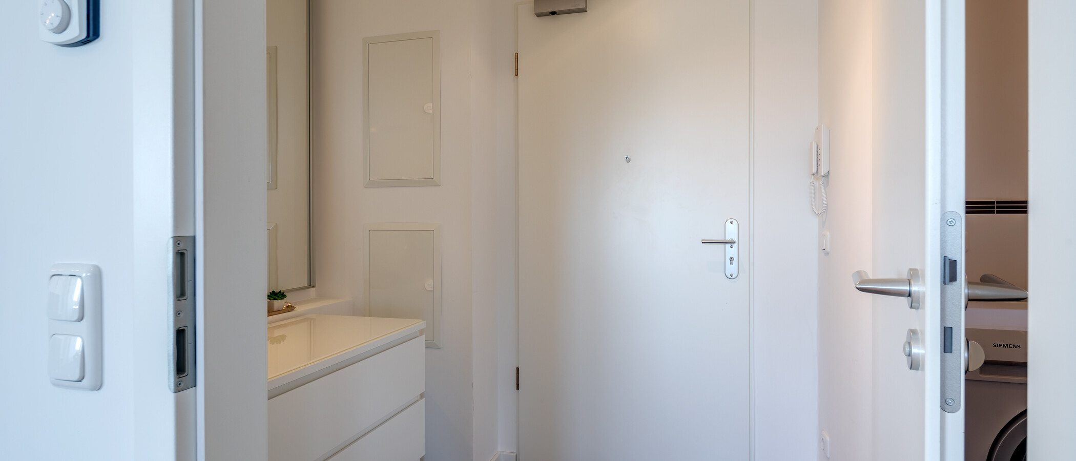 Wohnung Unterschleißheim 02 Flur/Gang 9534