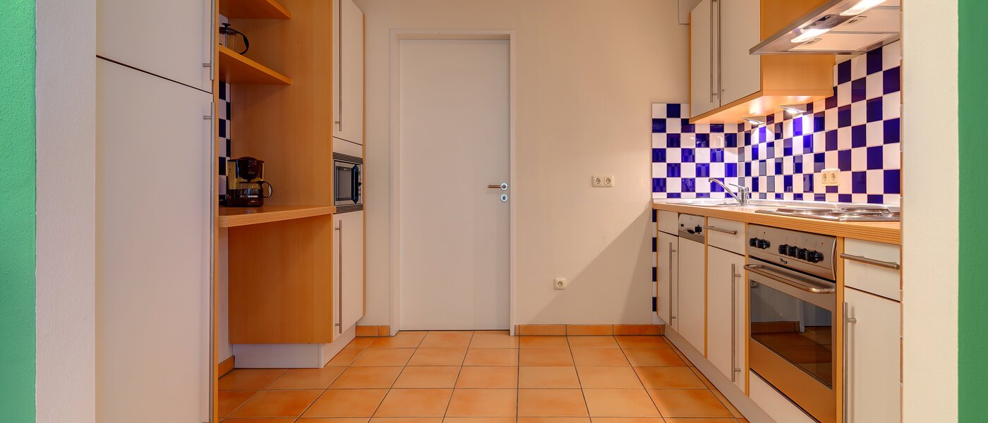 Wohnung München Maxvorstadt - Museumsviertel 03 Küche 954