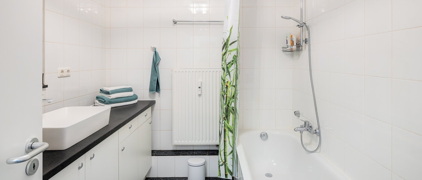 Wohnung München Oberföhring 01 Badezimmer 9553