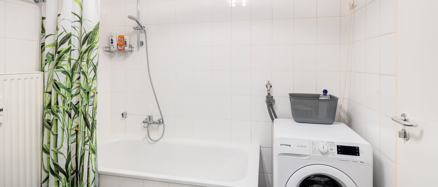 Wohnung München Oberföhring 02 Badezimmer 9553