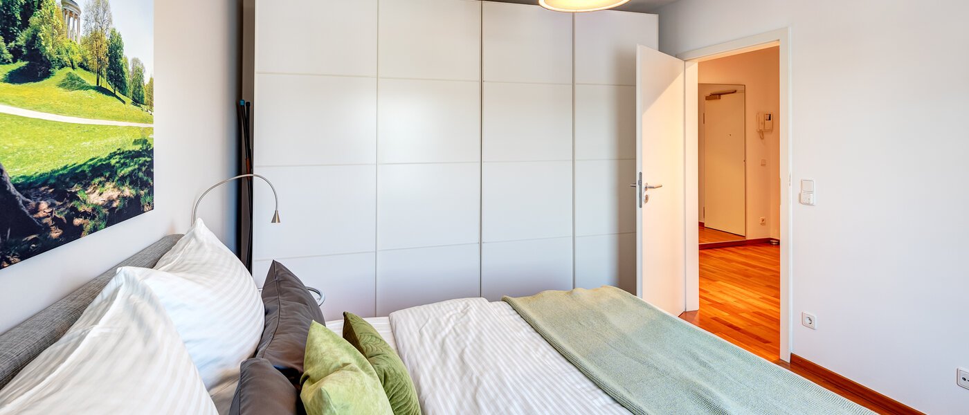 Wohnung München Schwabing-Nord (zw. Leopoldstraße & Englischen Garten) 03 Schlafzimmer 9573