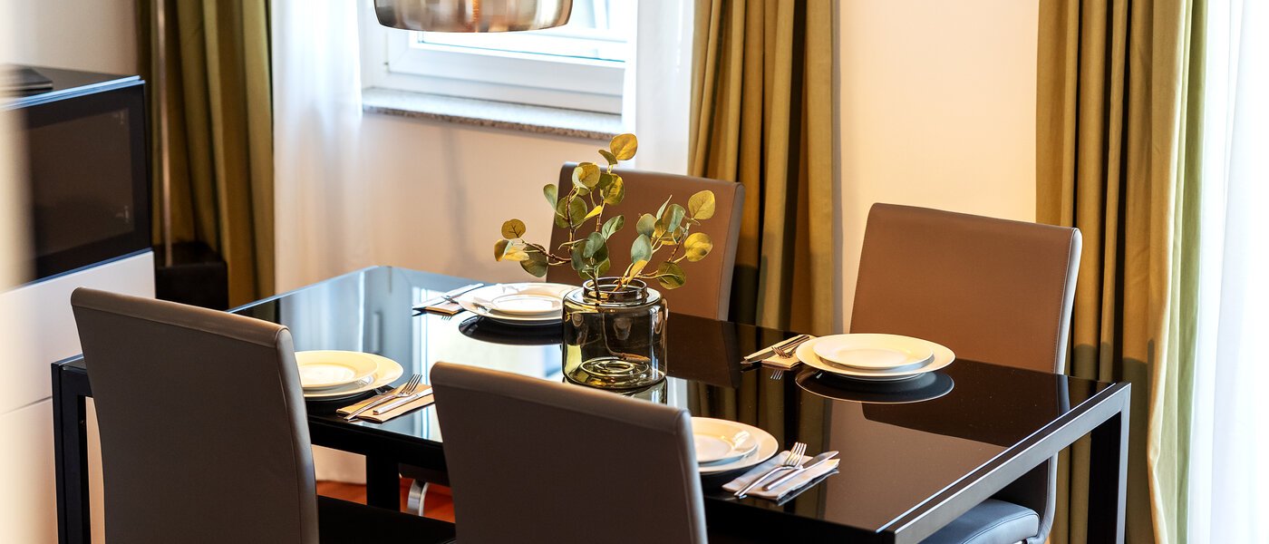 Wohnung München Schwabing-Nord (zw. Leopoldstraße & Englischen Garten) 02 Wohnbereich 9573