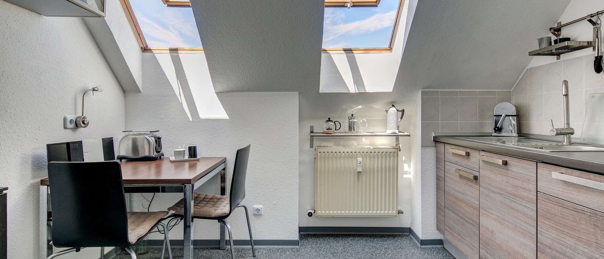 Dachgeschosswohnung München Haidhausen 01 Küche 9579
