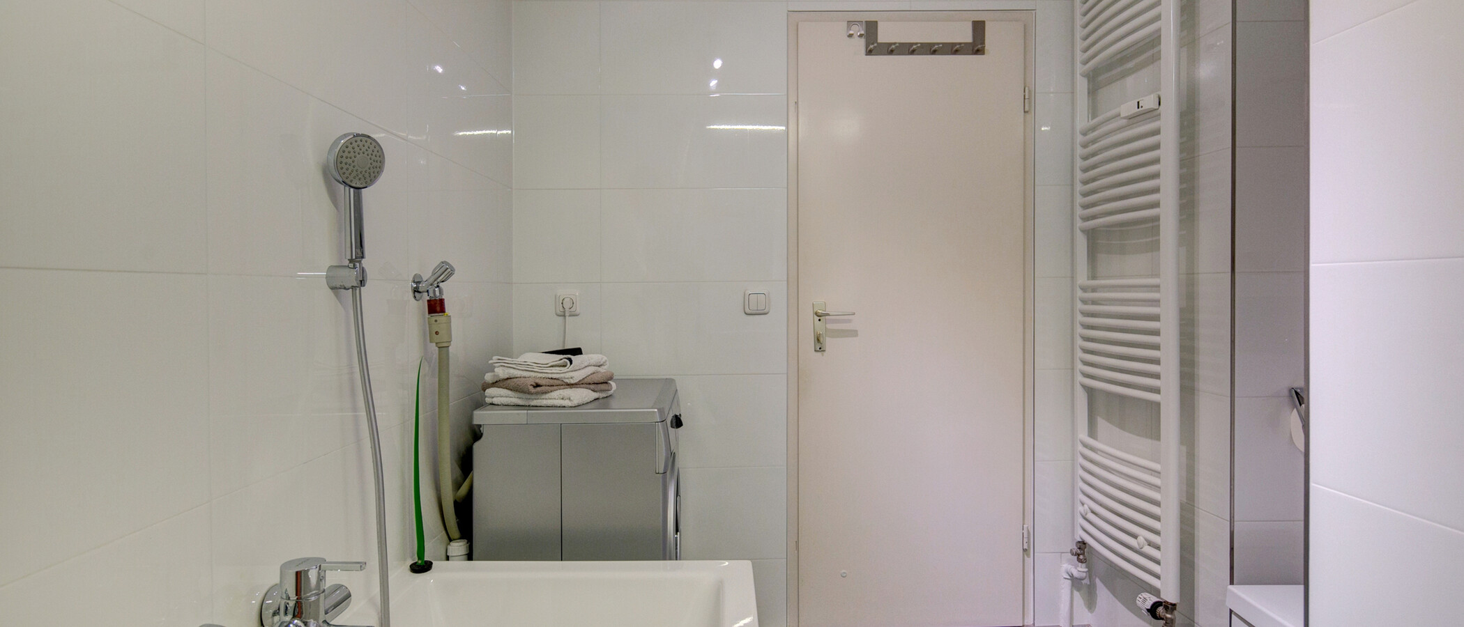 Dachgeschosswohnung München Haidhausen 04 Badezimmer 9579
