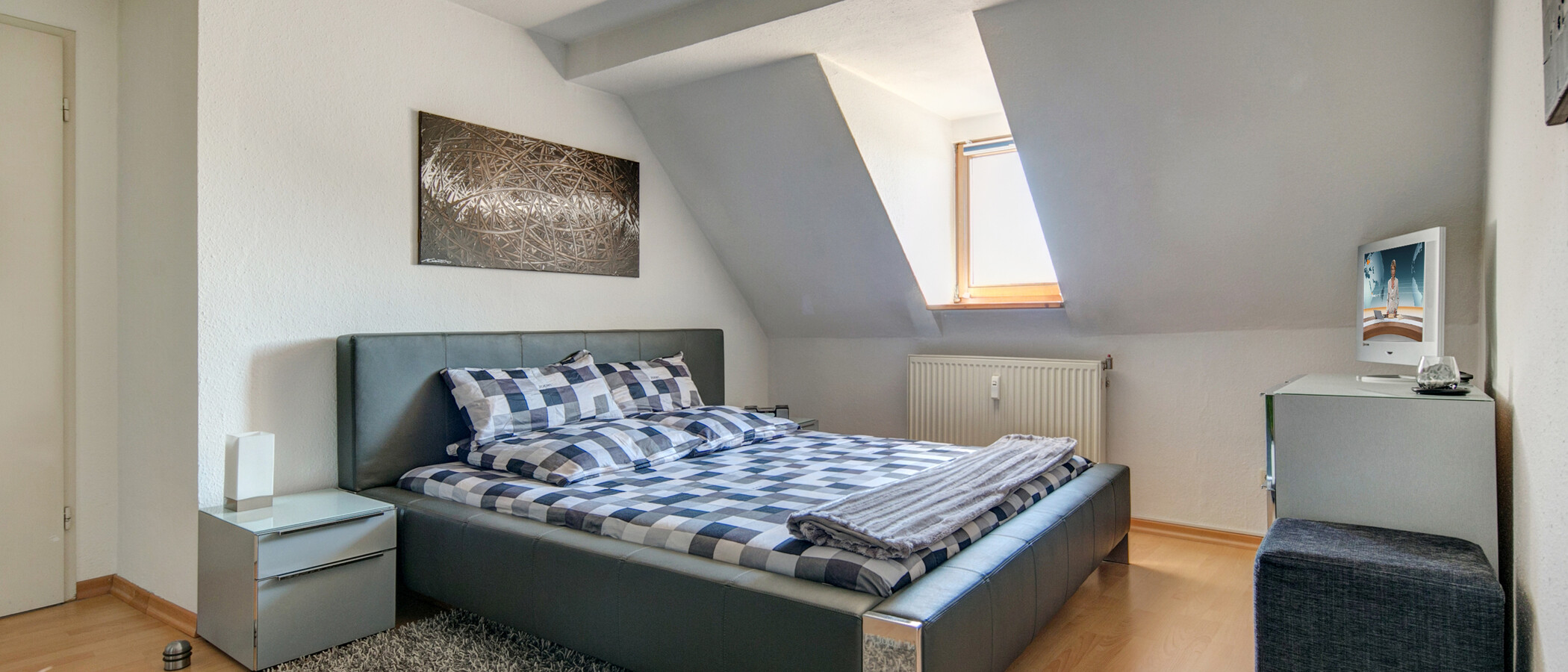Dachgeschosswohnung München Haidhausen 01 Schlafen 9579
