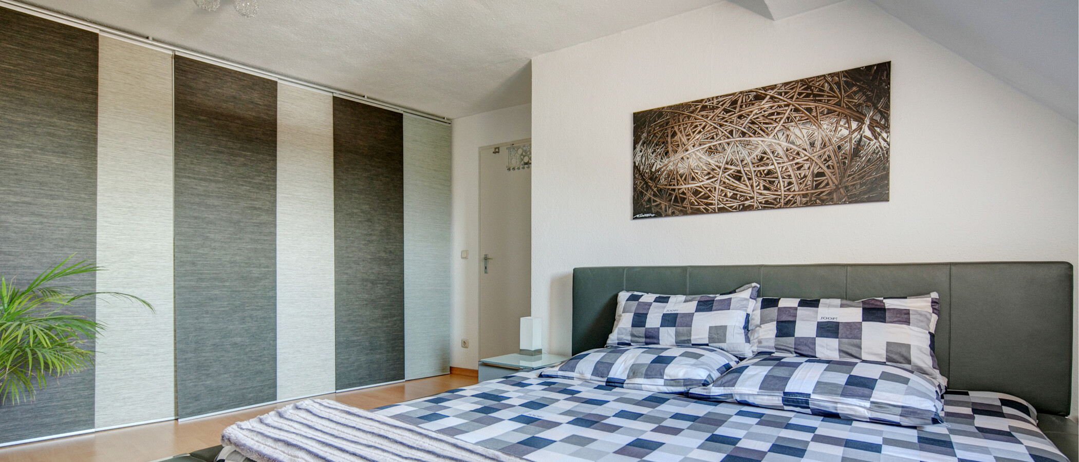 Dachgeschosswohnung München Haidhausen 04 Schlafen 9579