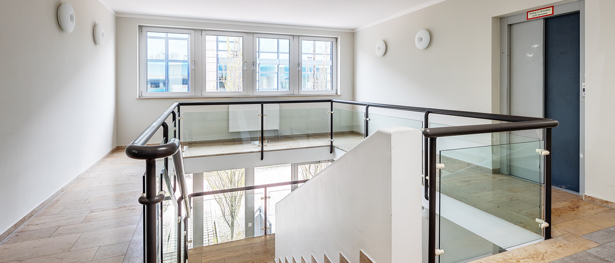 Wohnung Ismaning 02 Treppenhaus 9583