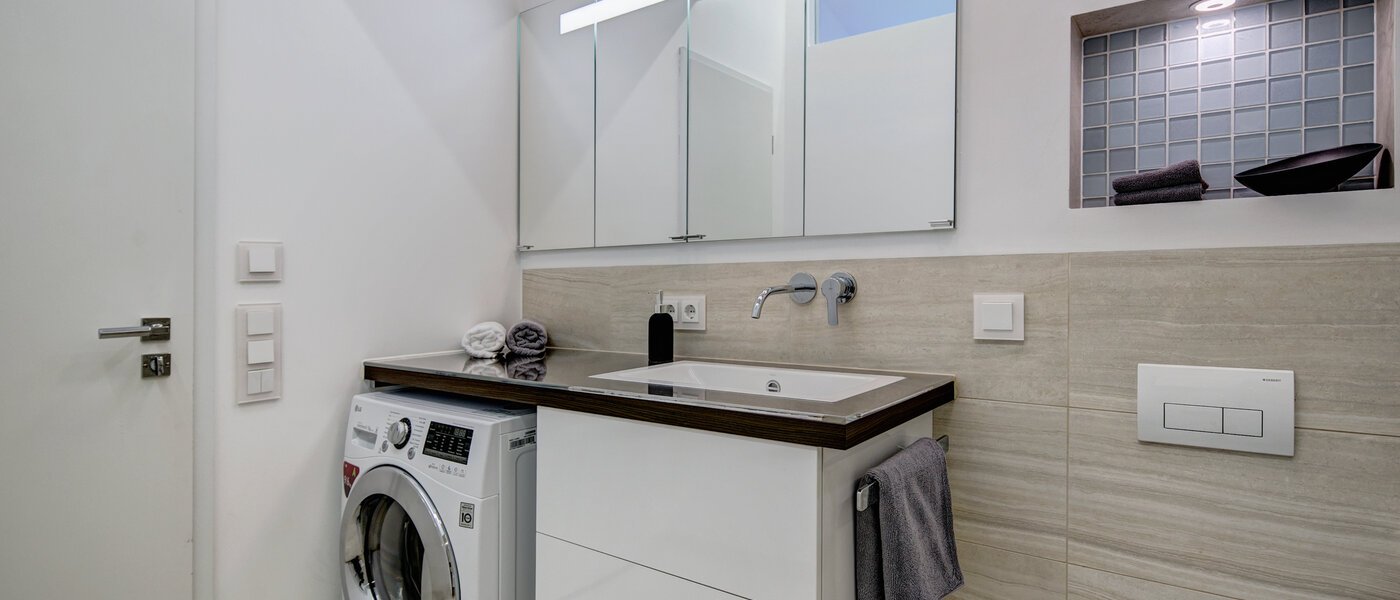 Dachterrassenwohnung München Schwabing-Nord (zw. Belgrad- & Leopoldstraße) 04 Badezimmer 9584