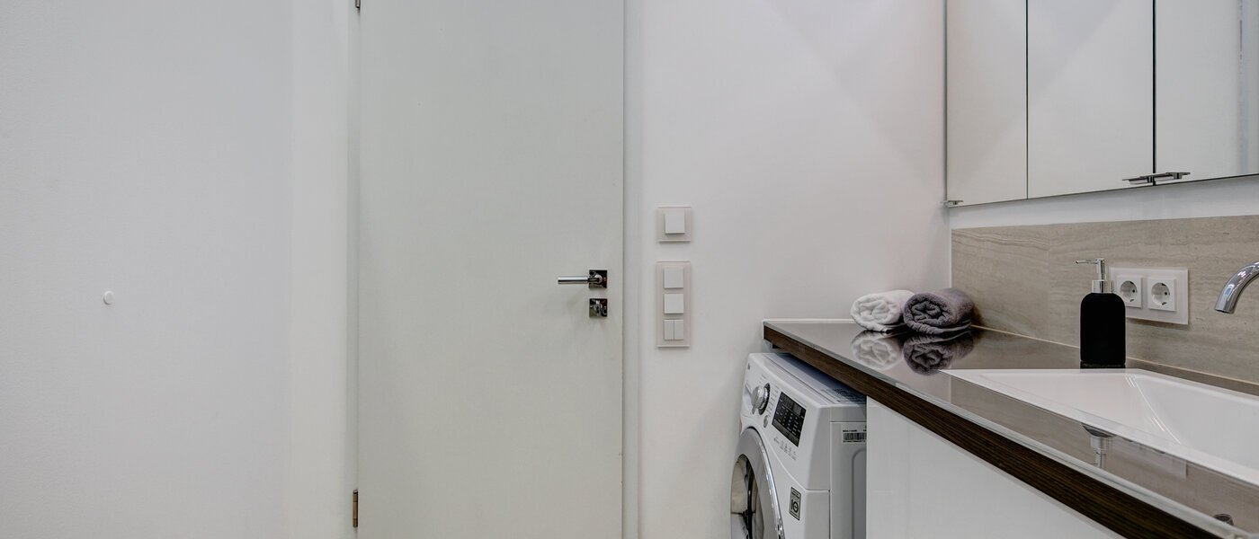 Dachterrassenwohnung München Schwabing-Nord (zw. Belgrad- & Leopoldstraße) 05 Badezimmer 9584