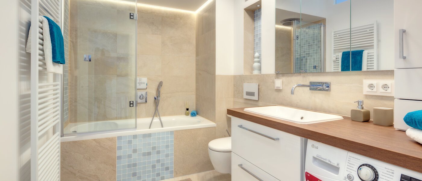 Dachterrassenwohnung München Schwabing 01 Badezimmer 9602