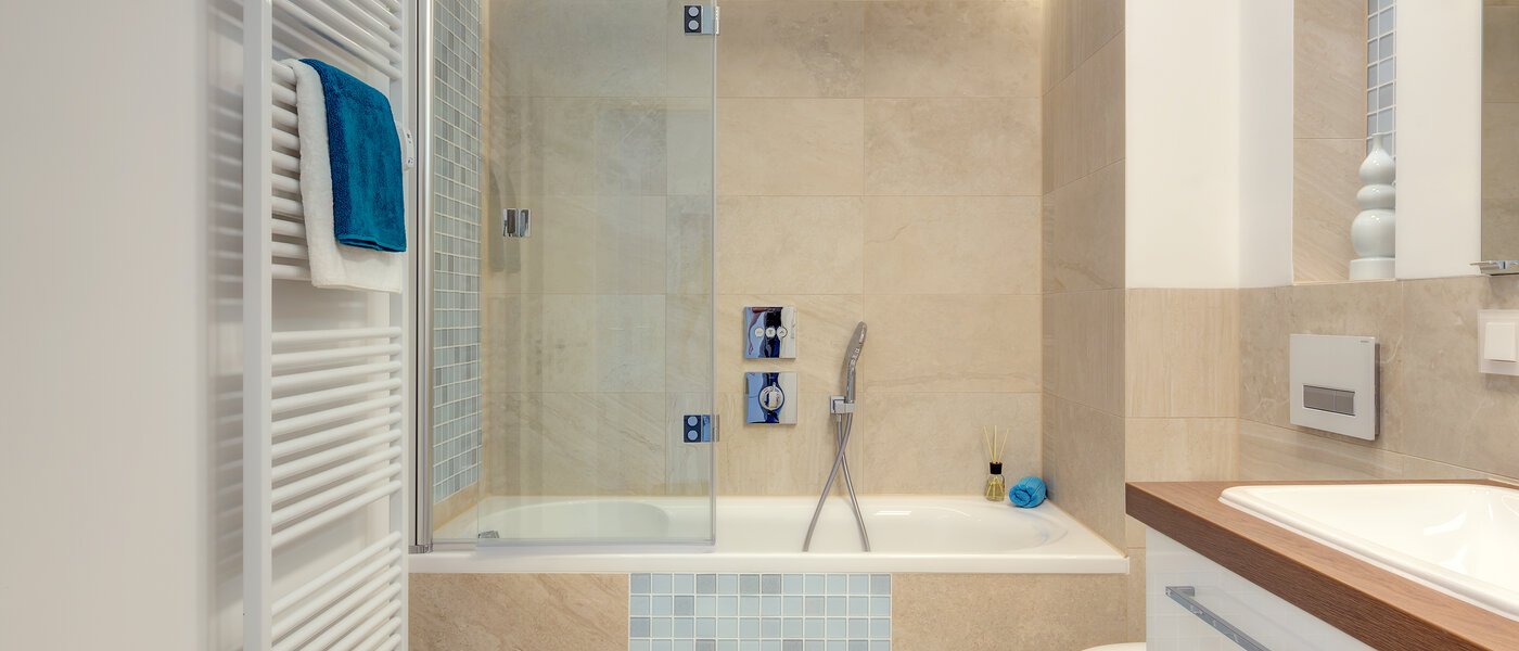 Dachterrassenwohnung München Schwabing 02 Badezimmer 9602