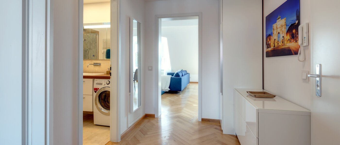 Dachterrassenwohnung München Schwabing 02 Flur/Gang 9602