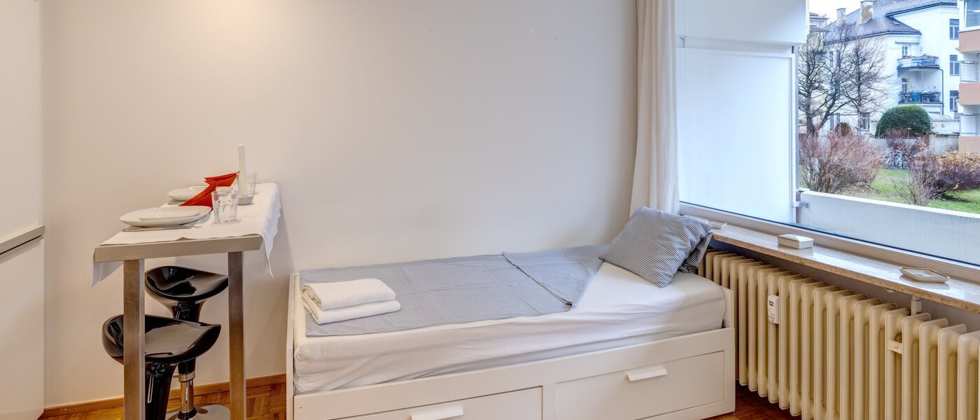 Apartment München Neuhausen 01 Schlafbereich 9615