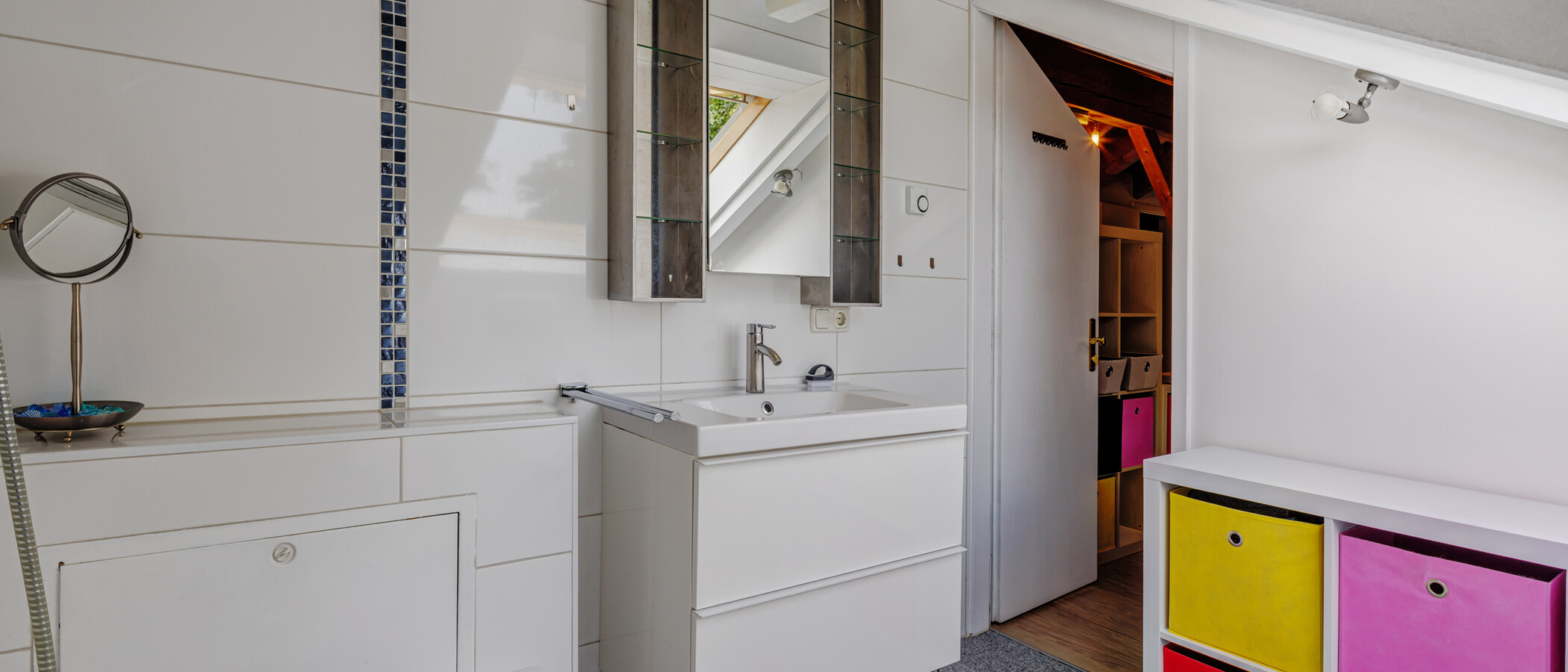 Dachgeschosswohnung Gauting 02 Badezimmer 9625