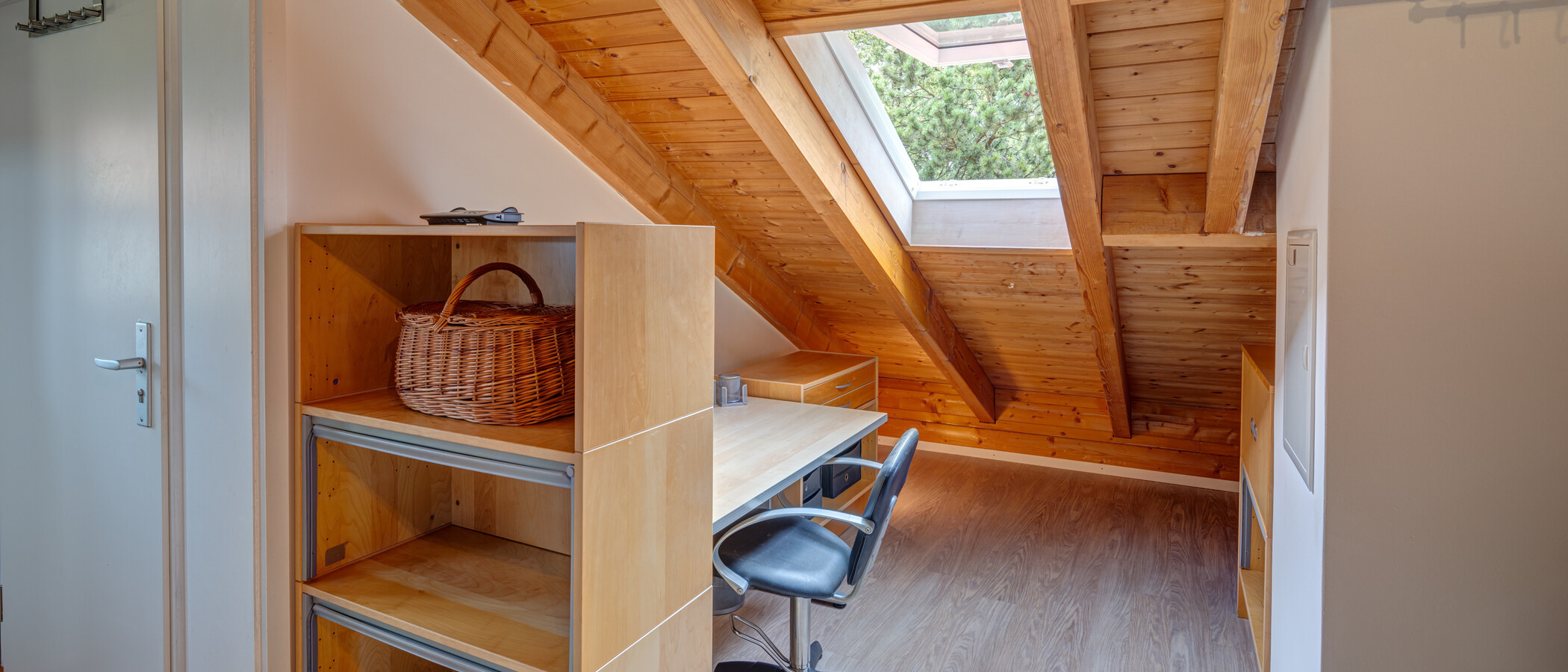 Dachgeschosswohnung Gauting 01 Arbeitsbereich 9625
