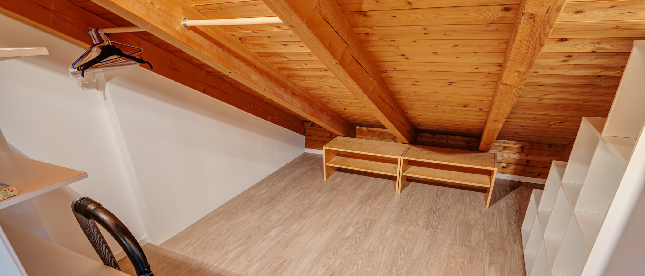 Dachgeschosswohnung Gauting 01 Abstellraum 9625