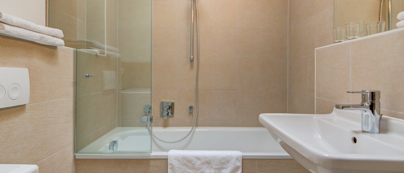 Wohnung München Großhadern 01 Badezimmer 9626