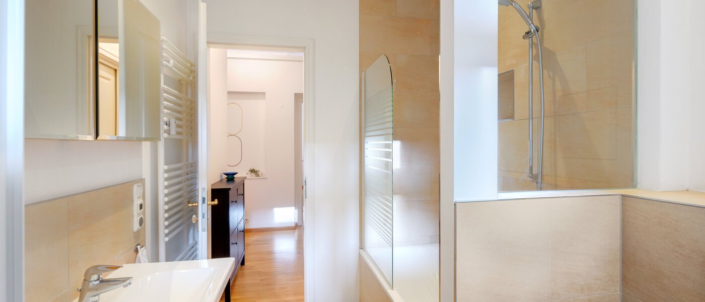 Wohnung München Haidhausen 02 Badezimmer 9630