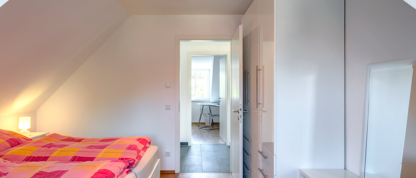 Dachterrassenwohnung München Obermenzing 03 1. Schlafzimmer 9637