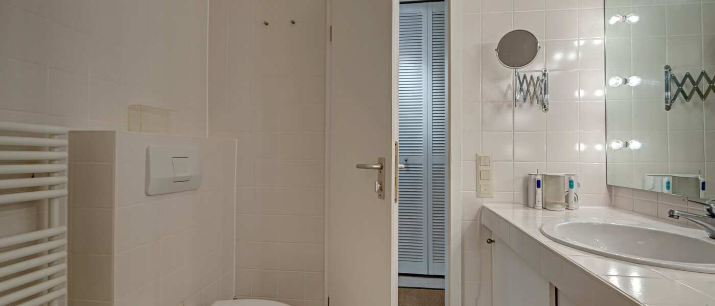 Wohnung München Haidhausen 02 Badezimmer 9683