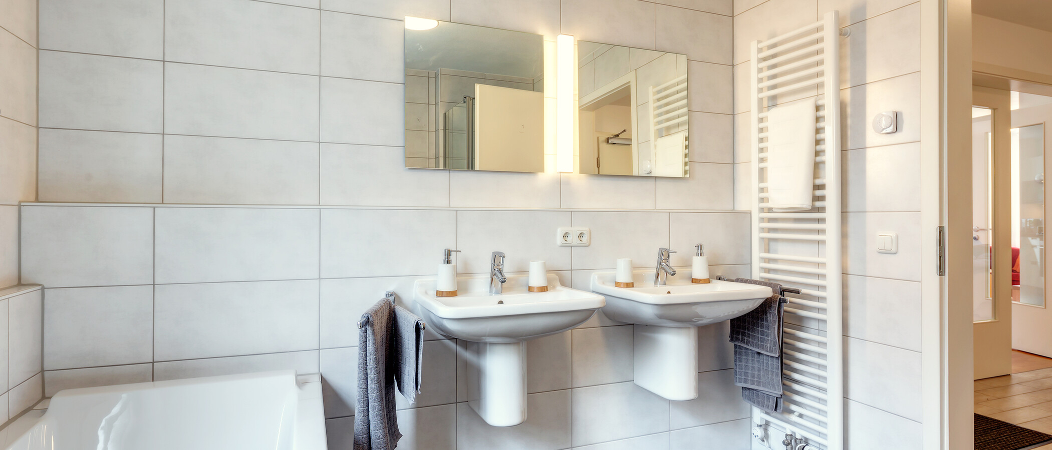 Gartenwohnung München Forstenried 04 Badezimmer 9703