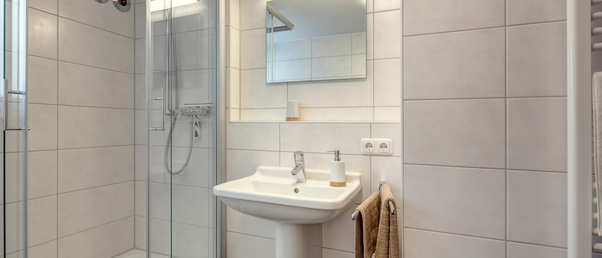 Gartenwohnung München Forstenried 02 2. Badezimmer 9703