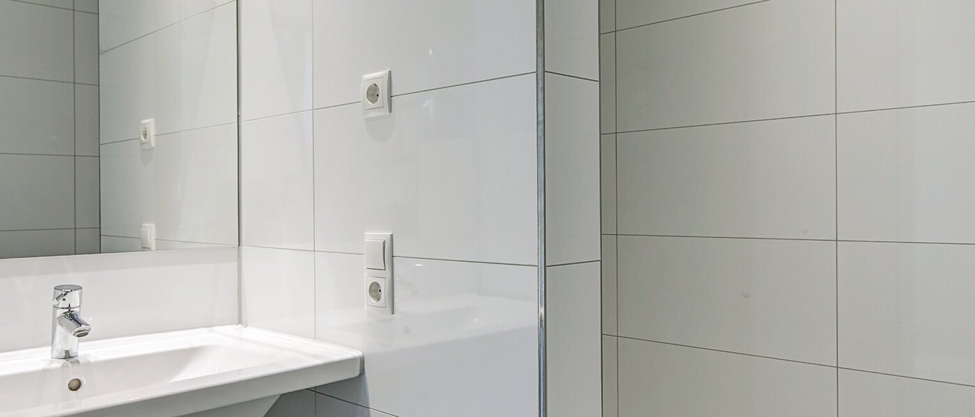 Wohnung Ismaning 02 Badezimmer 9764