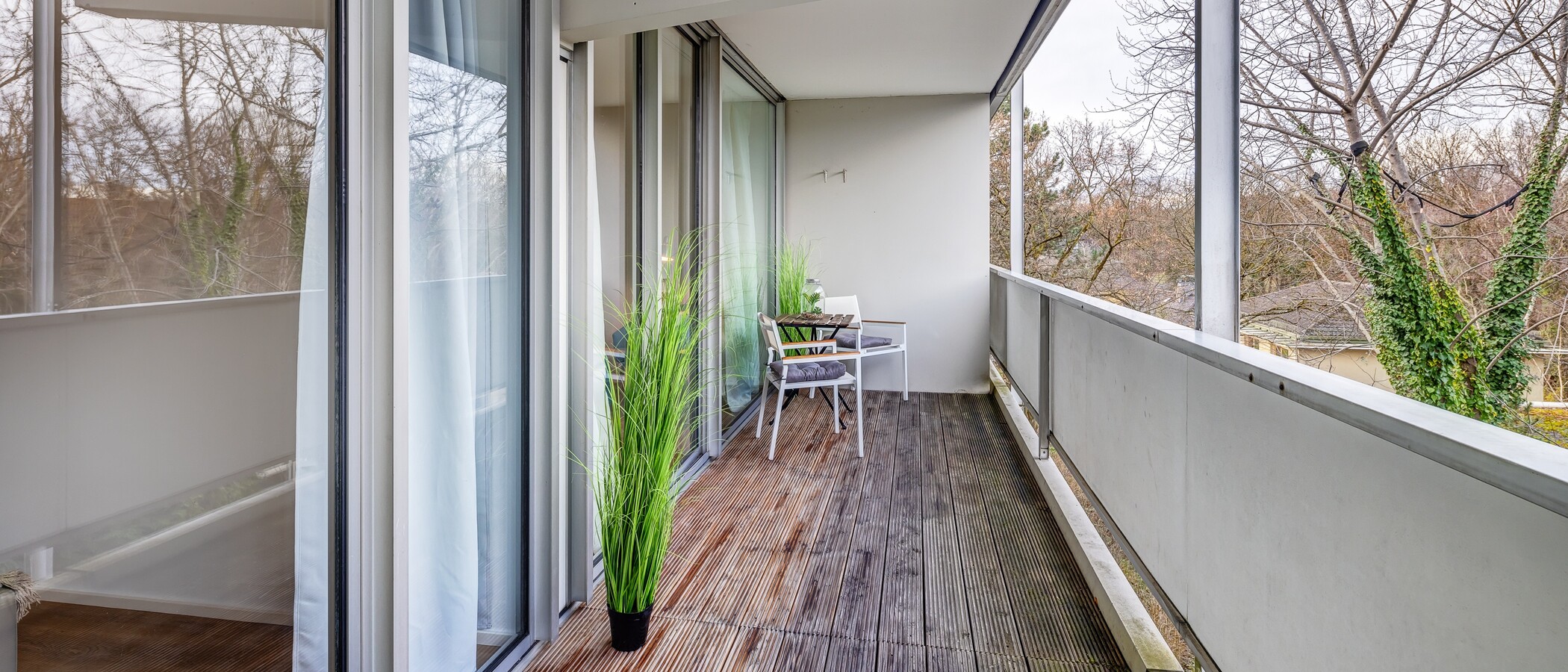 Wohnung München Schwabing-Nord (zw. Leopoldstraße & Englischen Garten) 02 Loggia 9789