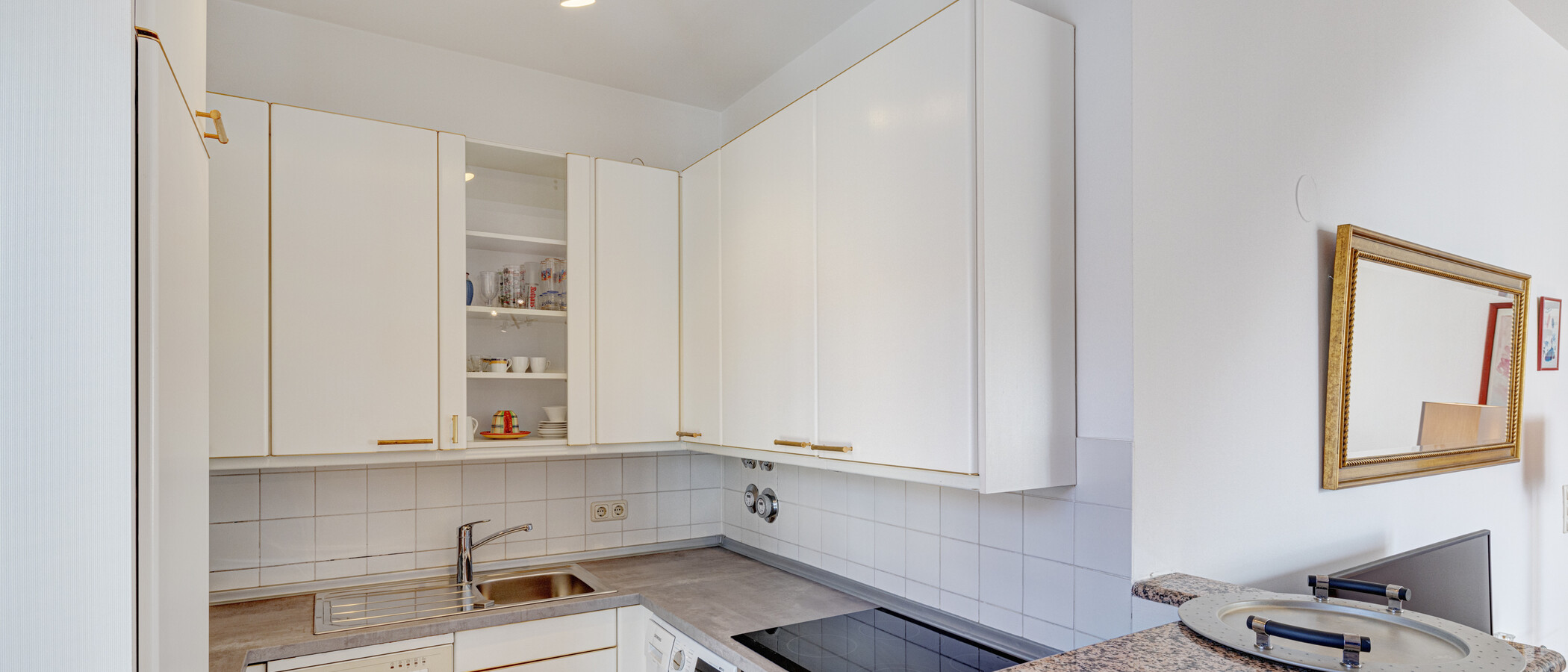 Dachgeschosswohnung Ottobrunn 02 Küche 9824