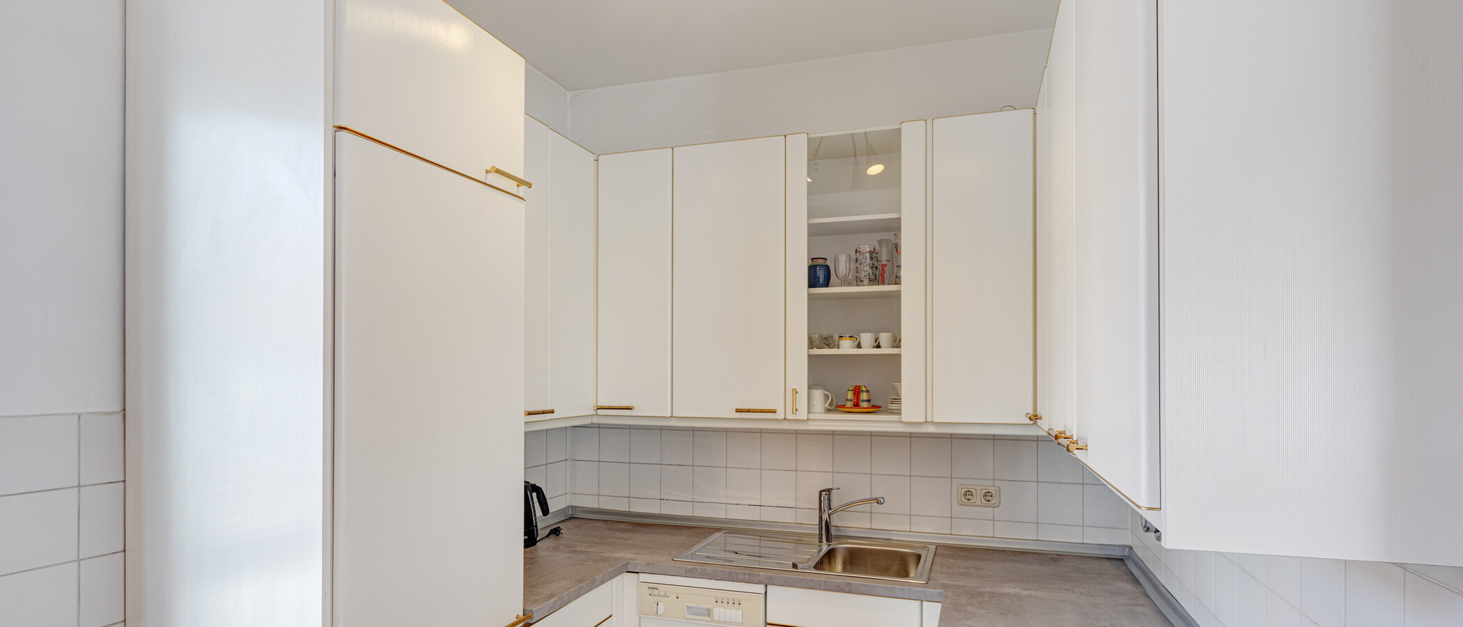 Dachgeschosswohnung Ottobrunn 03 Küche 9824