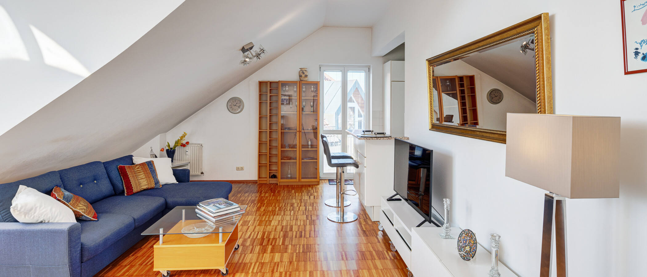 Dachgeschosswohnung Ottobrunn 02 Wohnbereich 9824