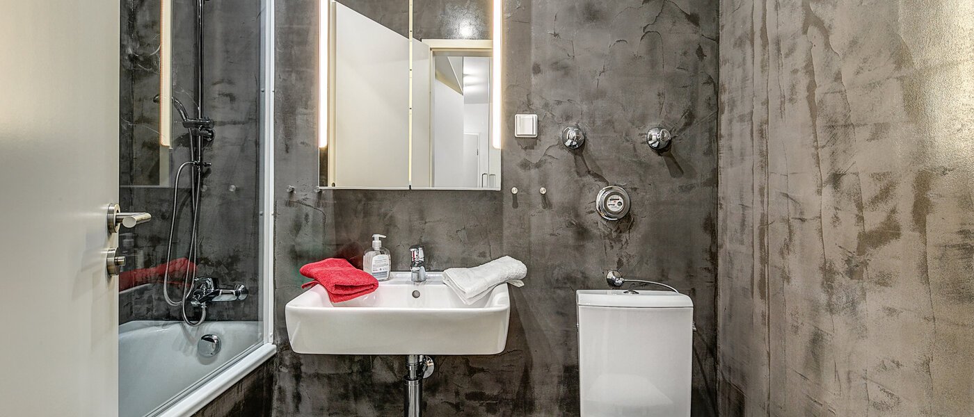 Wohnung München Solln 01 Badezimmer 9857