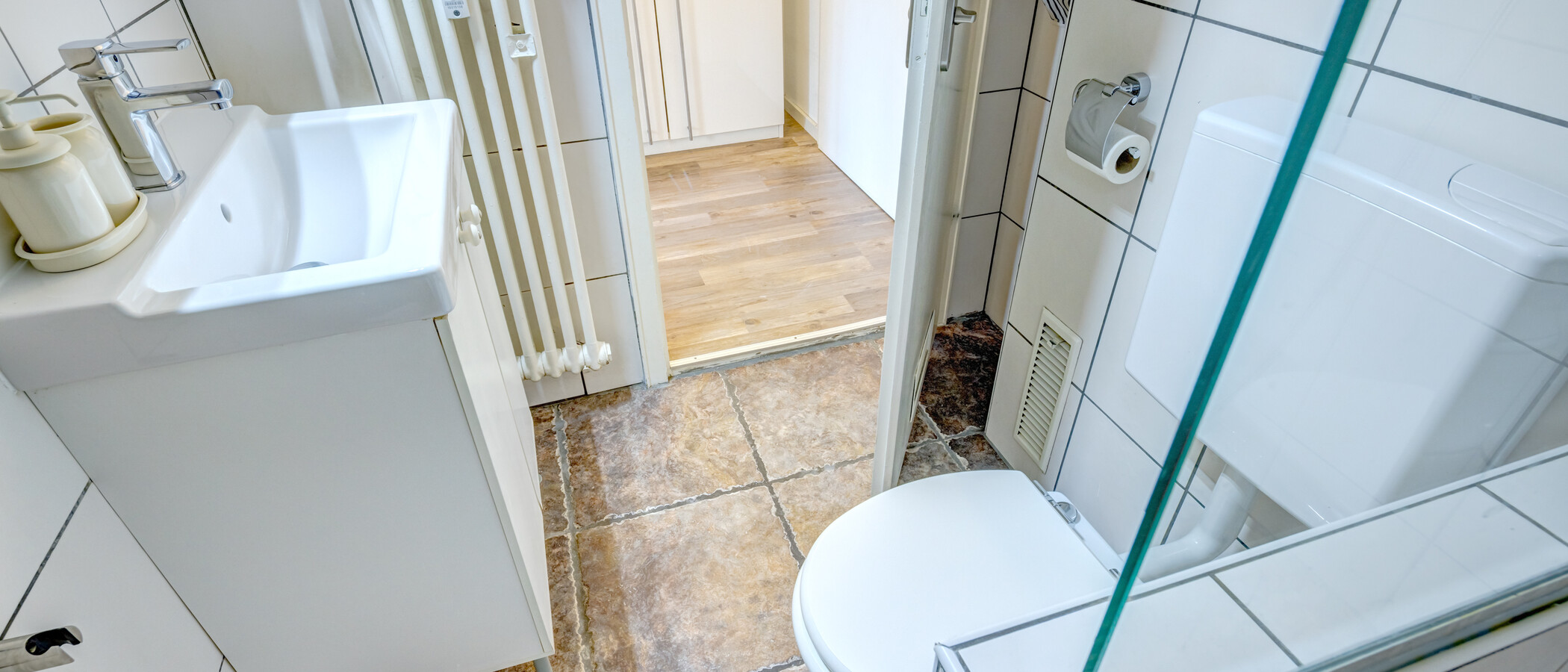 Wohnung München Milbertshofen 03 Badezimmer 9863