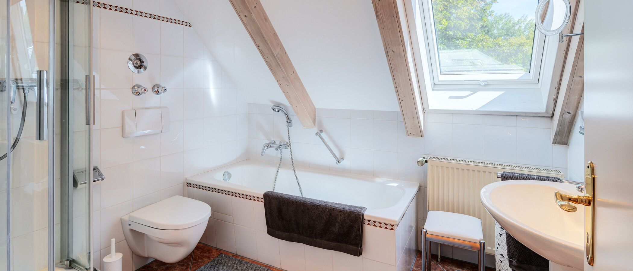 Maisonettewohnung München Thalkirchen 01 Badezimmer 9867